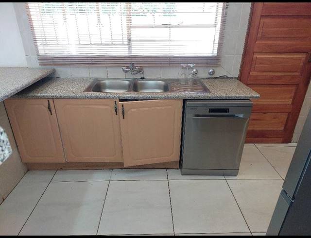 3 BEDROOM PROPERTY TO RENT IN DAWN PARK